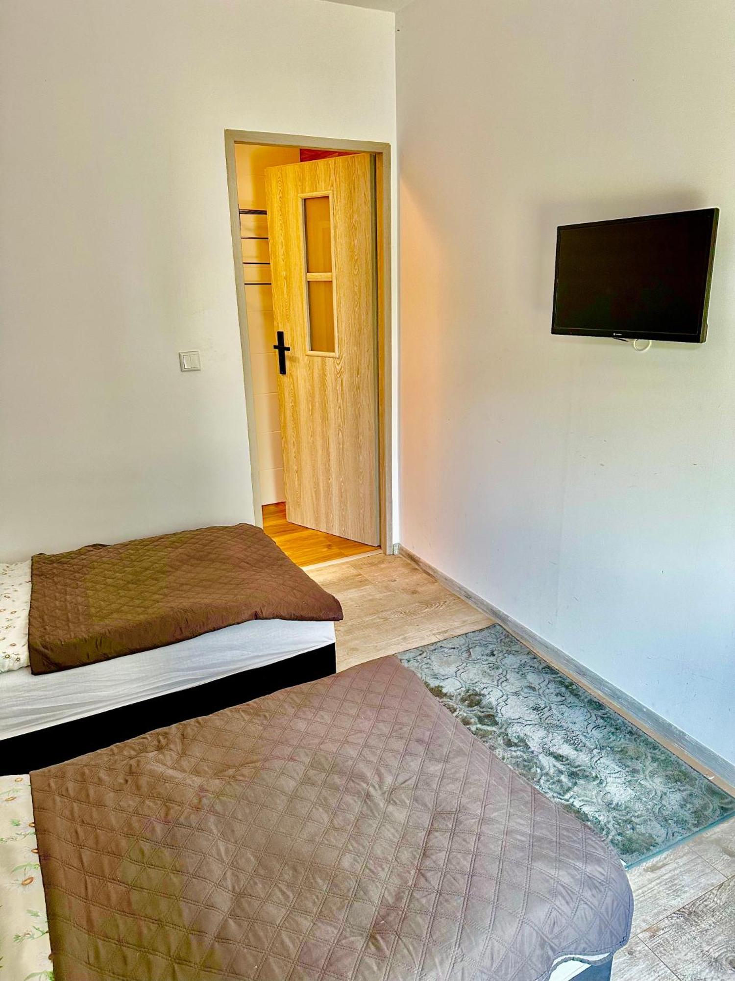 Apartament Nr 5 Lub 6 Przy Sali Kominkowej Przeczyce 外观 照片